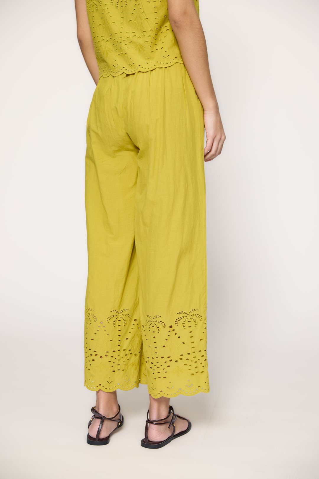Pantalón de Algodón Calado Color Ámbar-Md’m