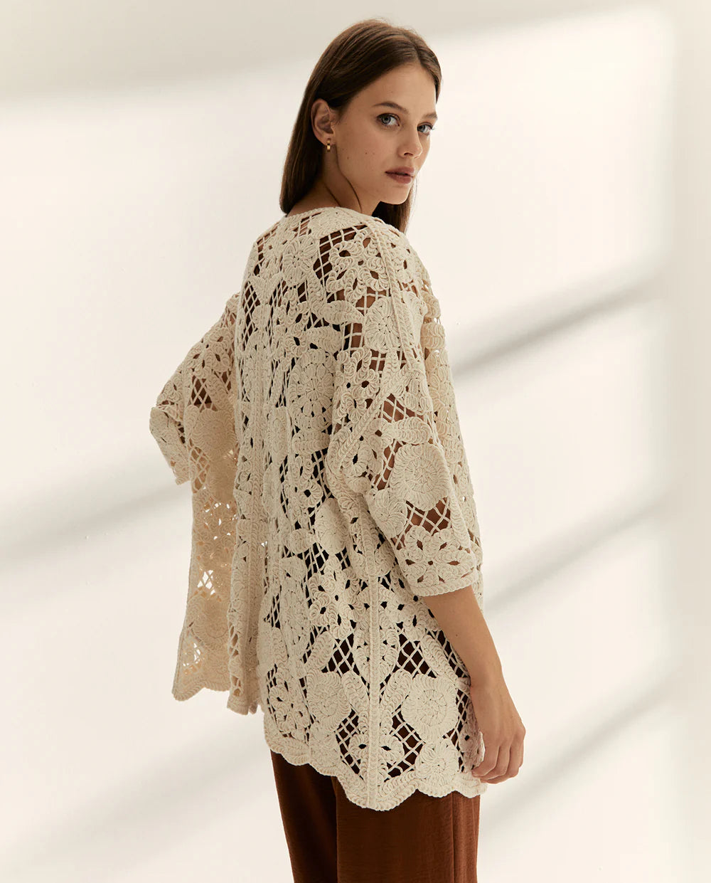Cárdigan Blossom Crochet Exclusivo